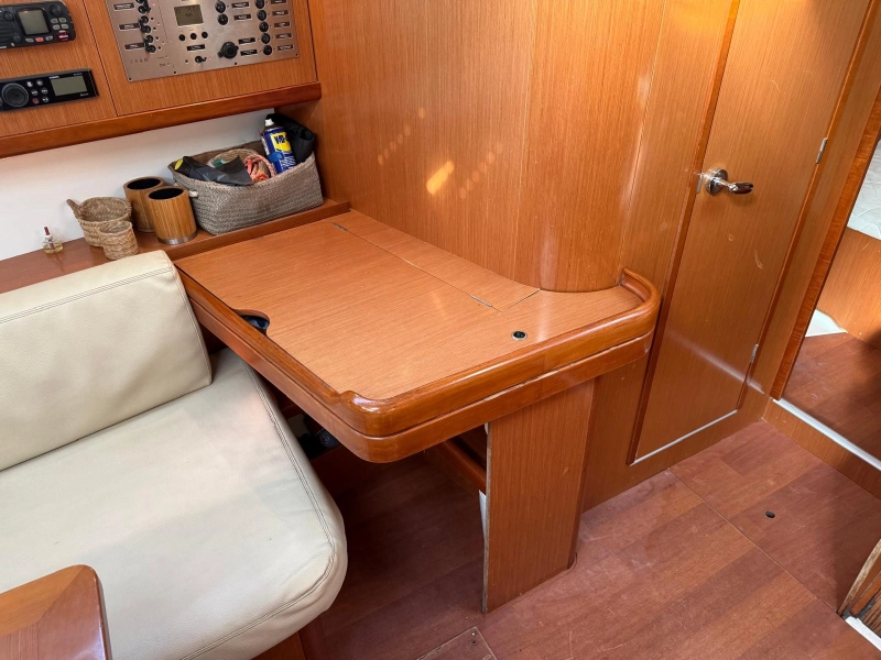 Beneteau Oceanis 43 2008