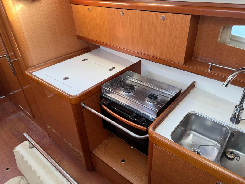 Beneteau Oceanis 43 2008