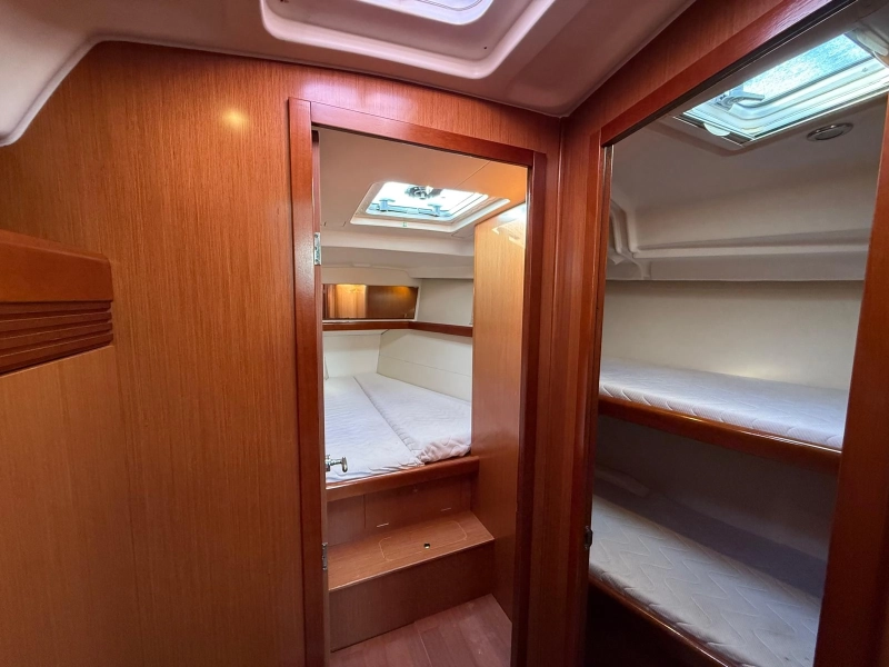 Beneteau Oceanis 43 2008