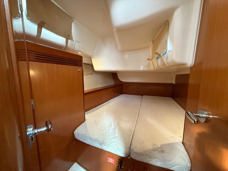Beneteau Oceanis 43 2008