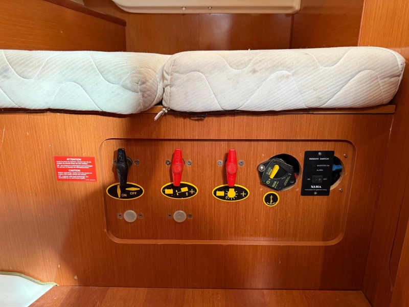 Beneteau Oceanis 43 2008