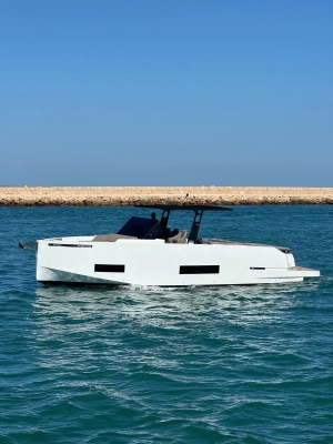 Foto del barco De Antonio Yachts D42 2024