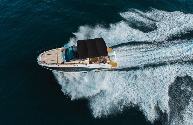 Quicksilver ACTIV 875 SUNDECK 2025