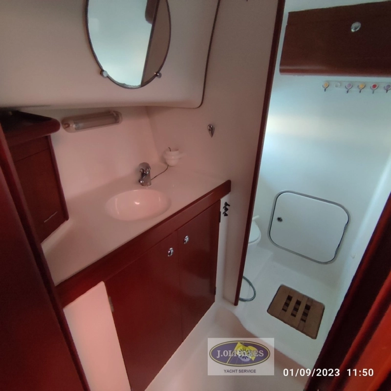 Beneteau Antares 10.80 2002