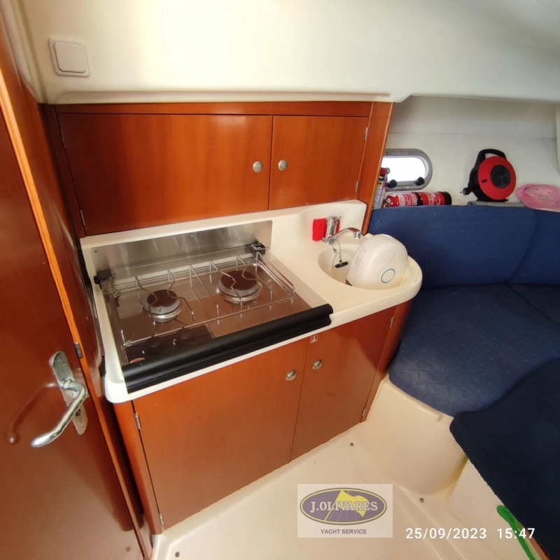 Jeanneau Leader 805 2006