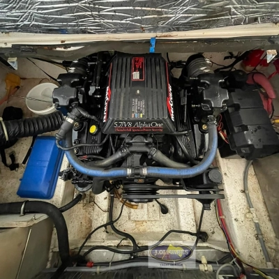 Foto del barco  Otros Maxum 2300SCR 1992