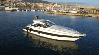 Foto del barco Pershing 46 2006