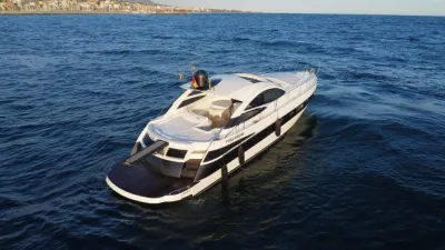 Foto del barco Pershing 46 2006