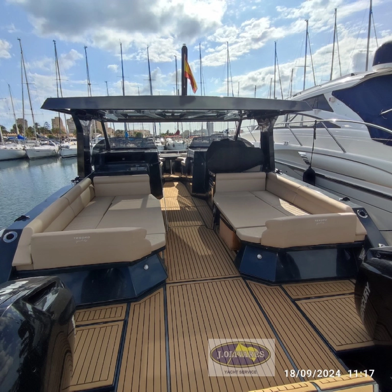 Tesoro Yachts T38 Power Cat 2023