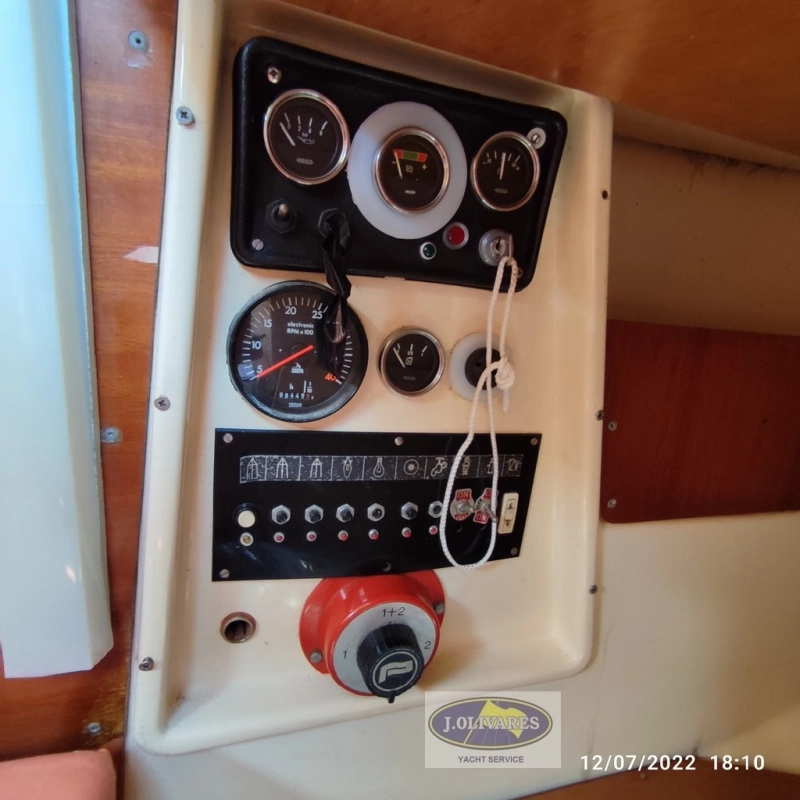 Dufour 2800 1977
