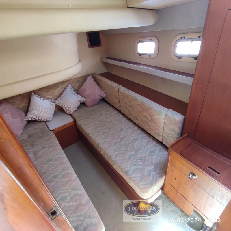 Moody Eclipse 43 1991