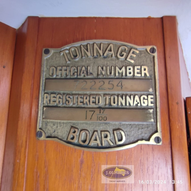 Moody Eclipse 43 1991