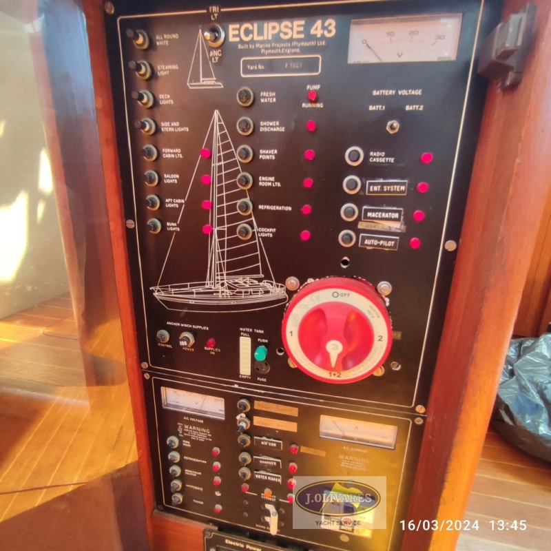 Moody Eclipse 43 1991