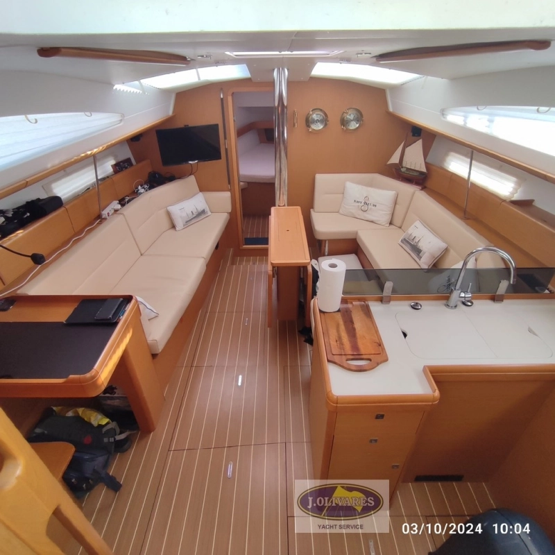 Jeanneau Sun Odyssey 42DS 2011