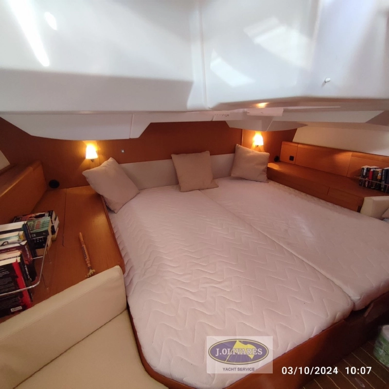 Jeanneau Sun Odyssey 42DS 2011