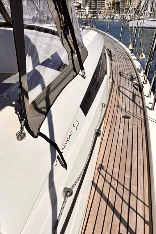 Jeanneau 54 2018