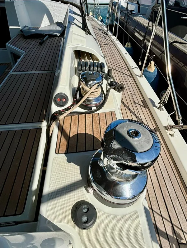 Jeanneau 54 2018
