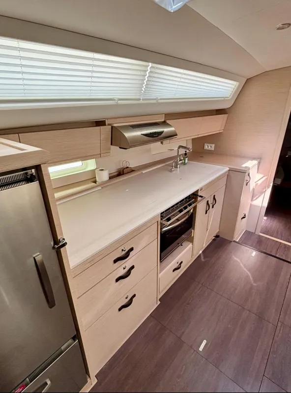 Jeanneau 54 2018