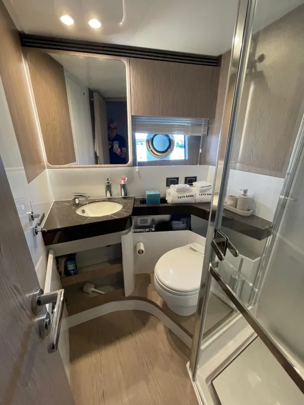 Azimut S7 2019