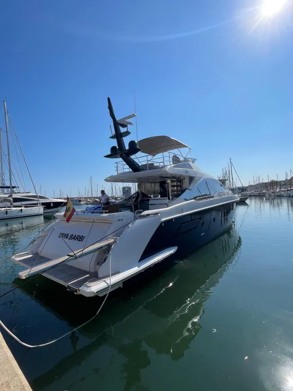 Azimut S7 2019