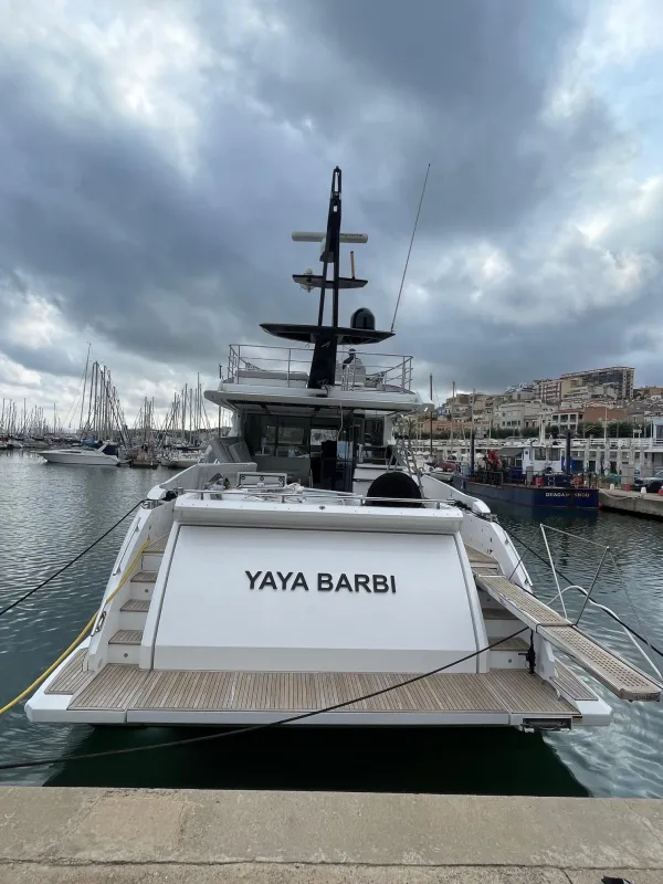 Azimut S7 2019