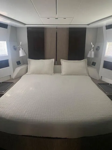 Azimut S7 2019