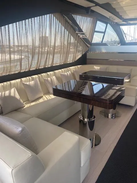Azimut S7 2019