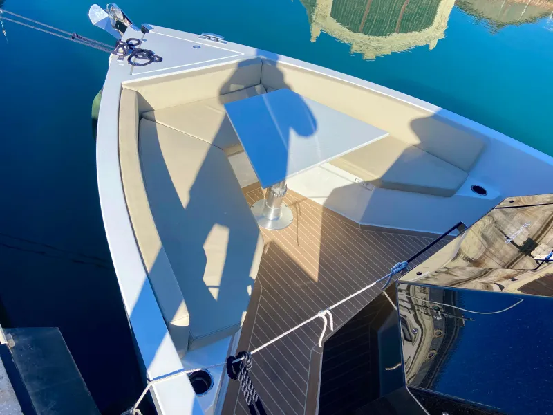 De Antonio Yachts 28 Open 2024
