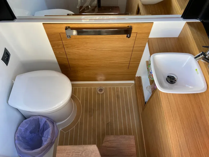 De Antonio Yachts 28 Open 2024