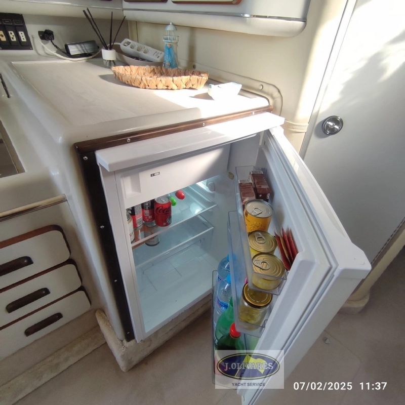 Sea Ray Sundancer 310 1990