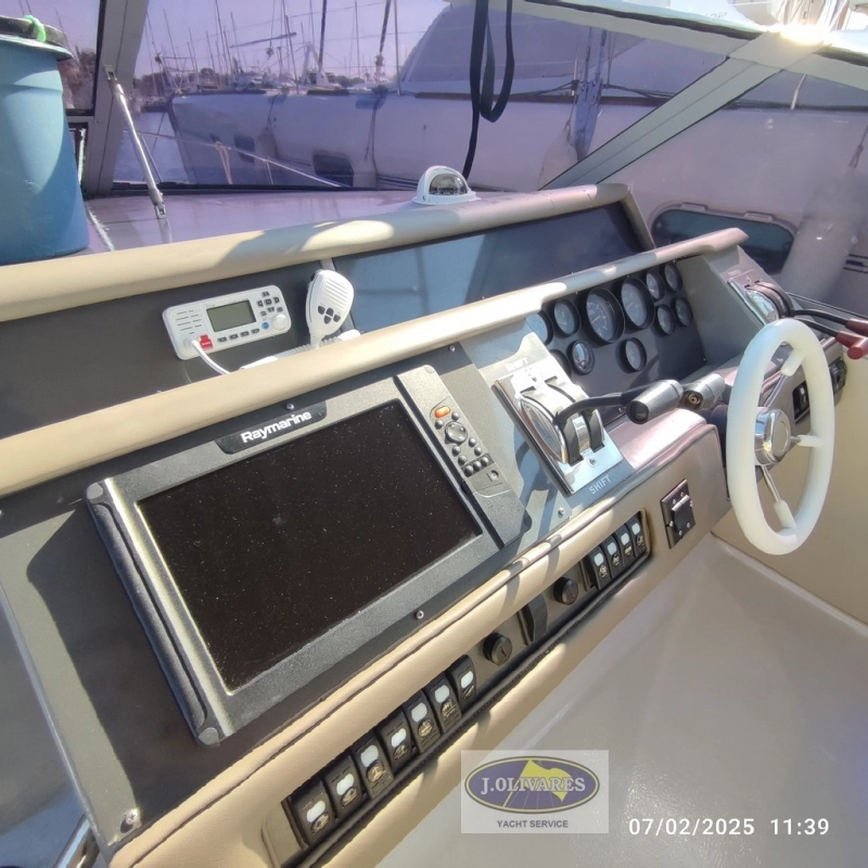 Sea Ray Sundancer 310 1990