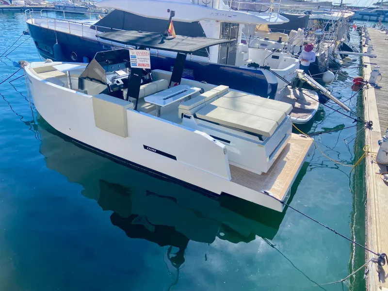 De Antonio Yachts 28 Open 2024