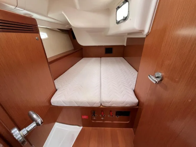 Beneteau Oceanis 43 2007