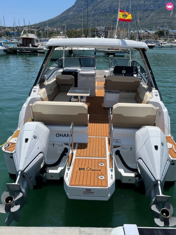 Aquila 32 Sport 2023