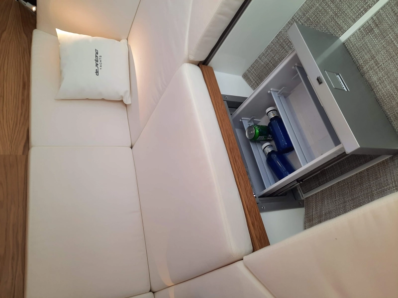 De Antonio Yachts D36 2025