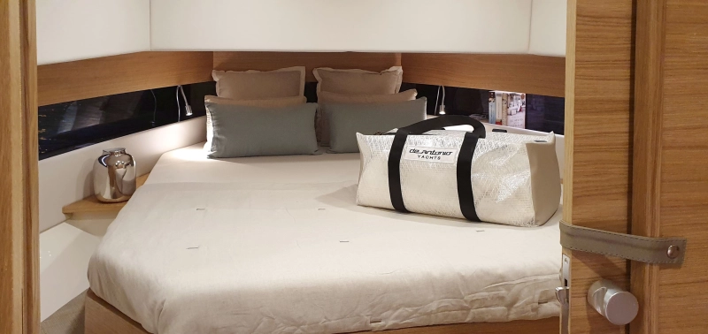 De Antonio Yachts D42 2024