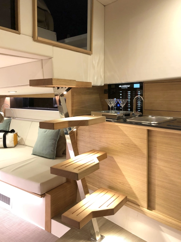 De Antonio Yachts D42 2024