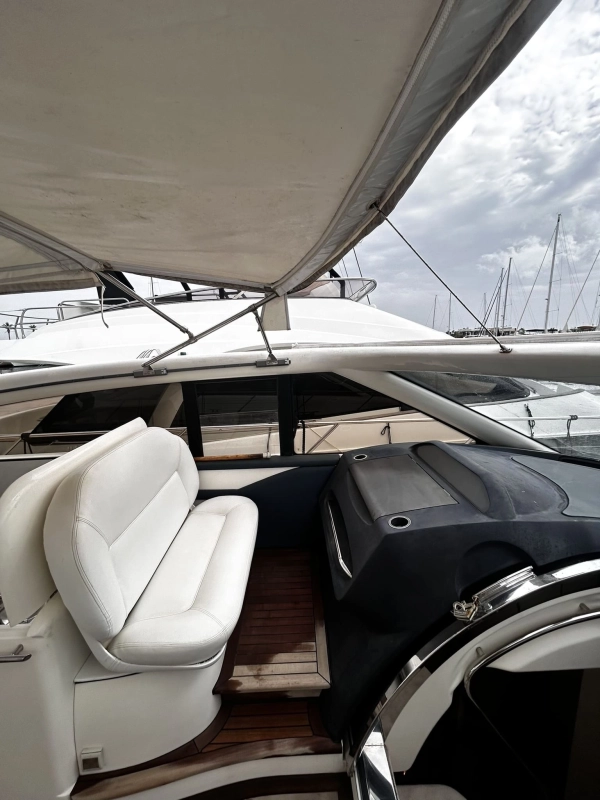 Princess Yachts V65 2001