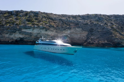 Foto del barco  Otros Mondomarine 120 1995