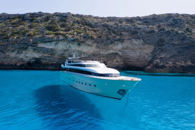 Foto del barco  Otros Mondomarine 120 1995