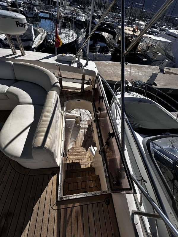 Rodman Muse 44 2009