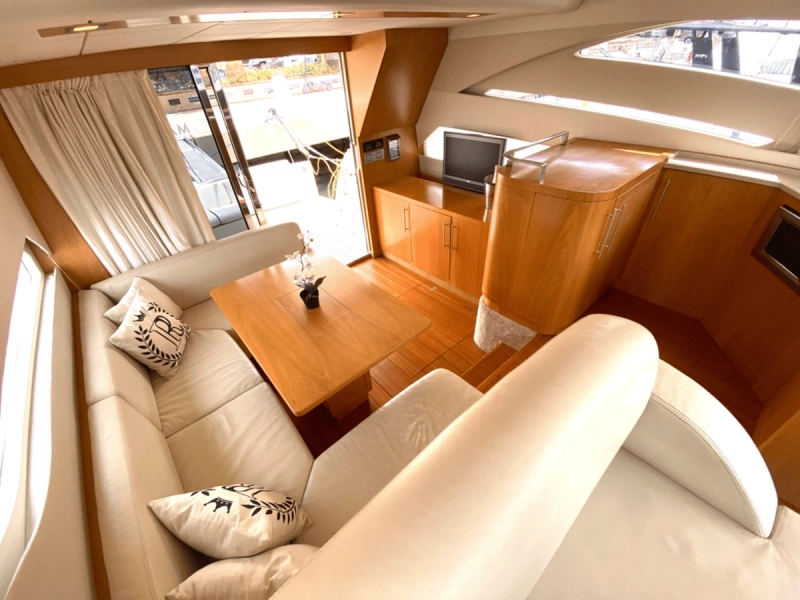 Rodman Muse 44 2009