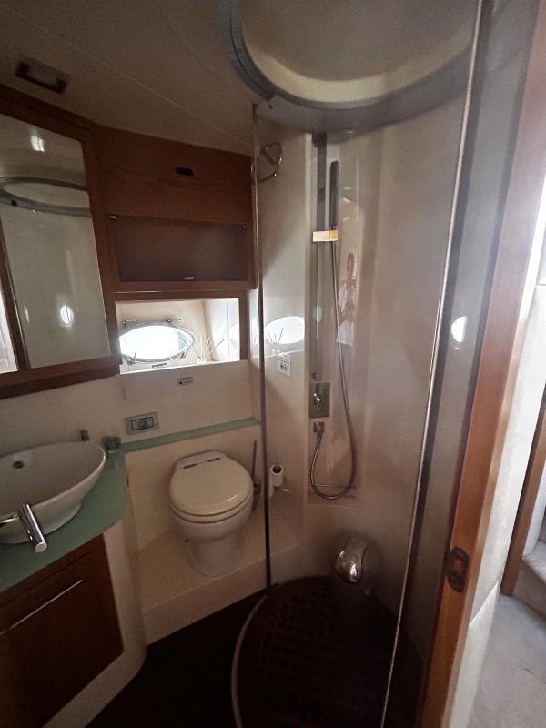 Rodman Muse 44 2009