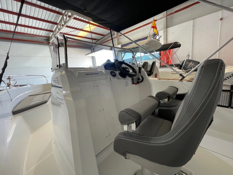 Jeanneau Cap Camarat 5.5 CC 2022
