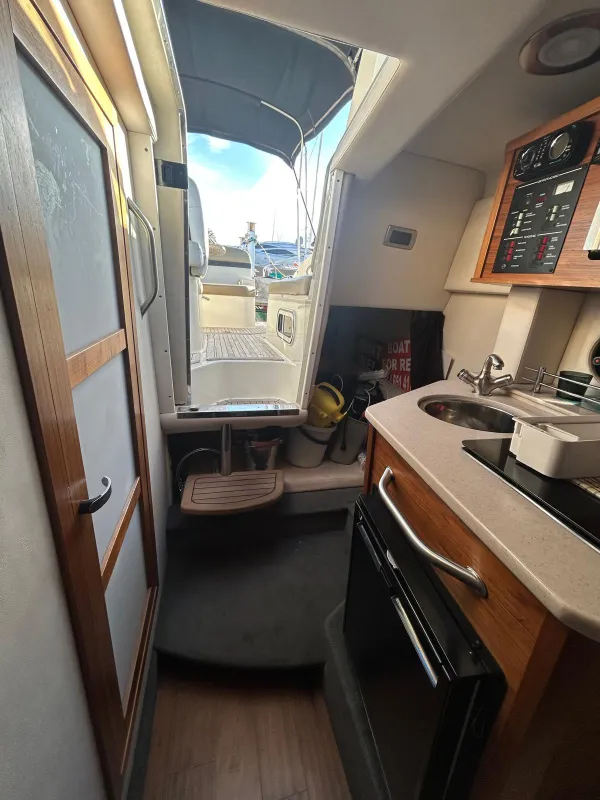 Sea Ray Sundancer 265 2015