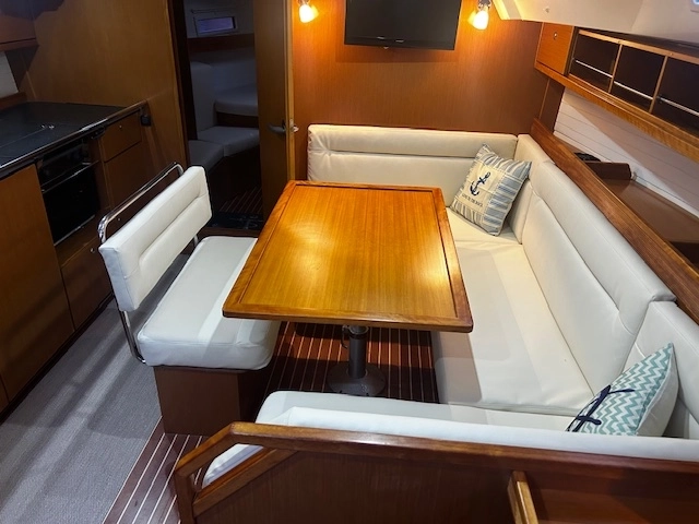 Bavaria 40 Cruiser 2011