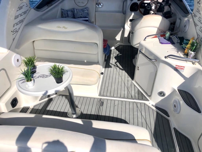 Sea Ray 280 Sundncer 2000