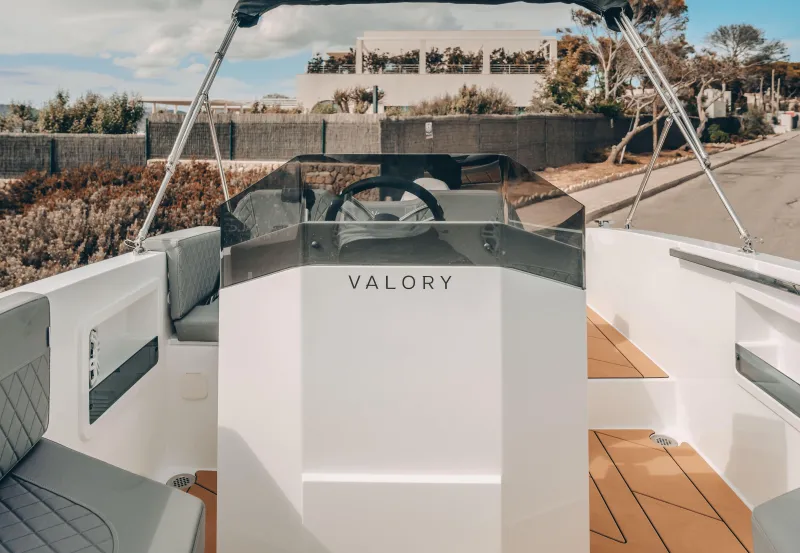 Valory Valory V570 2025