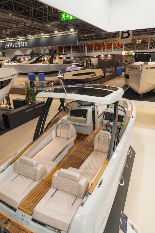 VTS Flying Shark 7.7 2025