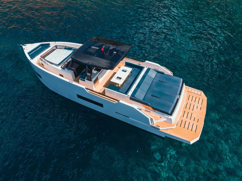 De Antonio Yachts D50 Open 2025